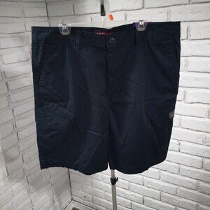 NWT Union Bay Genuine Sportswear Men's Size 40 Flat Front Navy Cargo Shorts